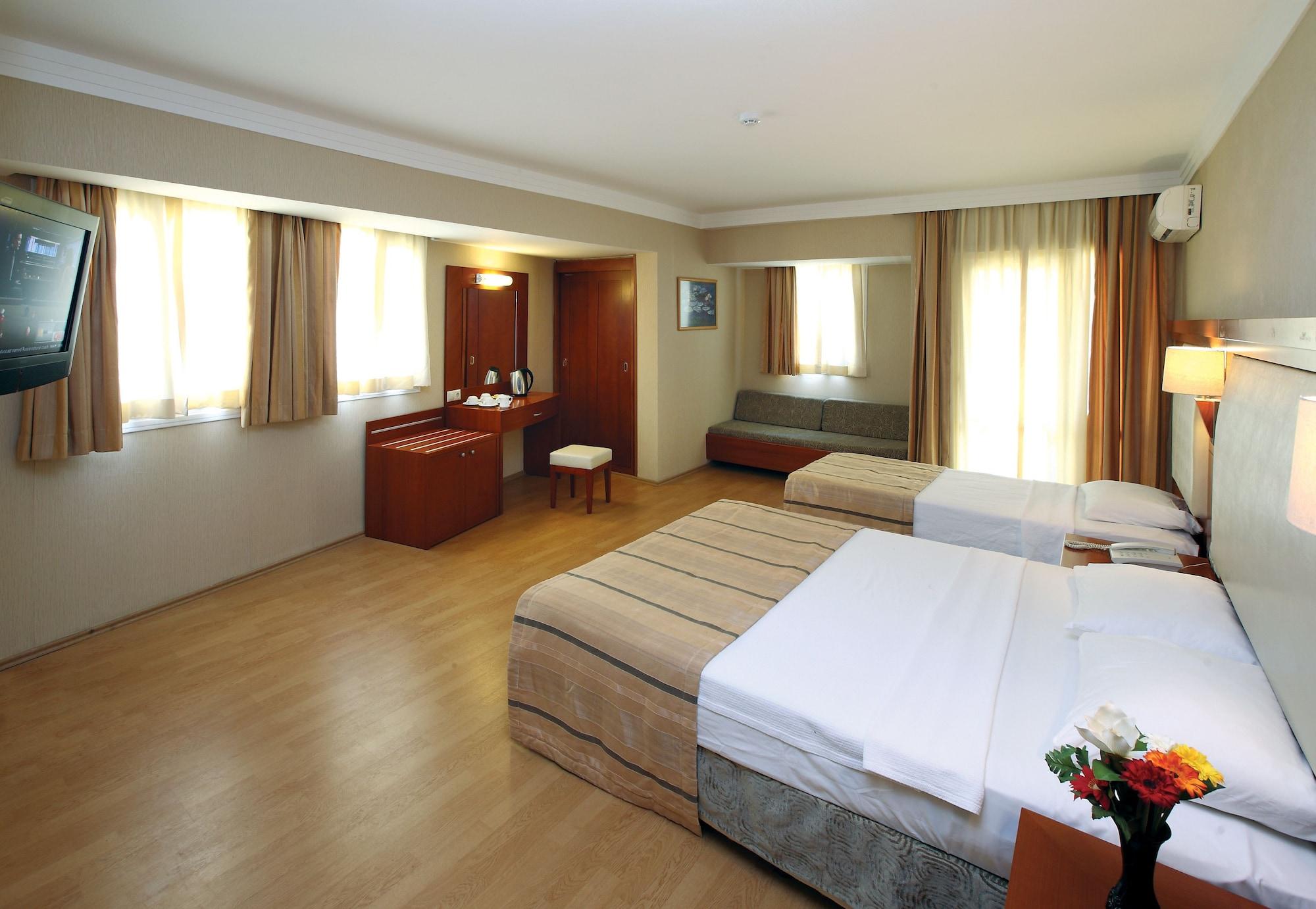 Julian Club Hotel Marmaris Exteriör bild