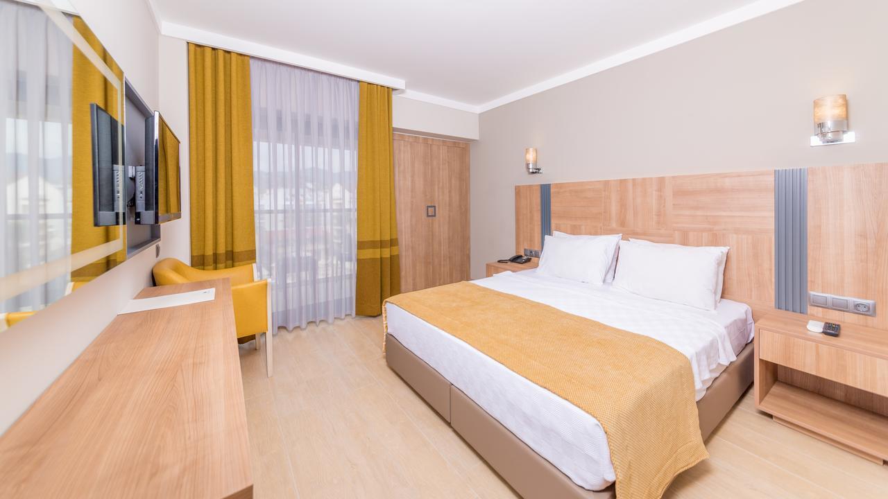 Julian Club Hotel Marmaris Exteriör bild